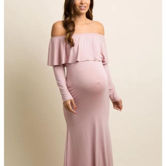 Maternity Gown - Picture 1 of 3